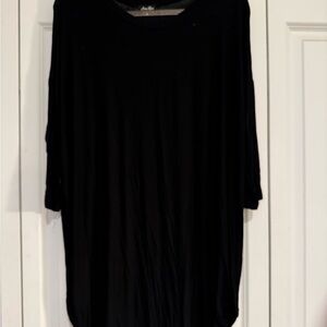 Black Women’s Relaxed Tunic Top